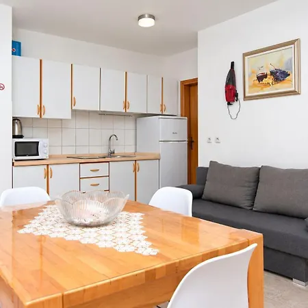Apartamento Nada Lokva Rogoznica